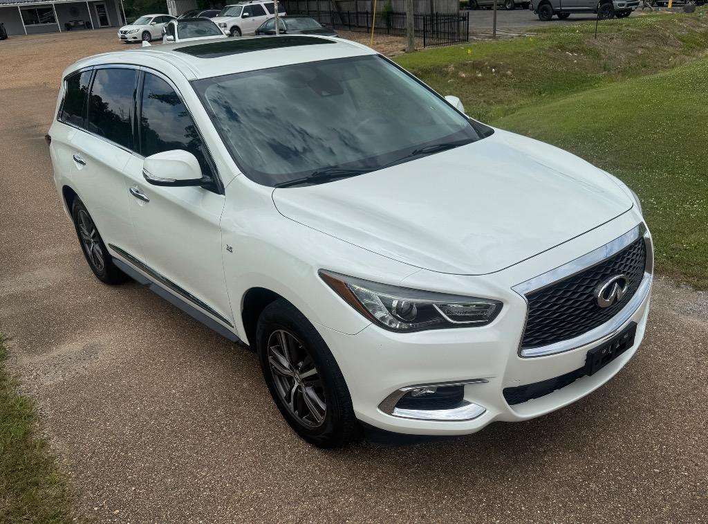 2019 INFINITI QX60 - $15,500