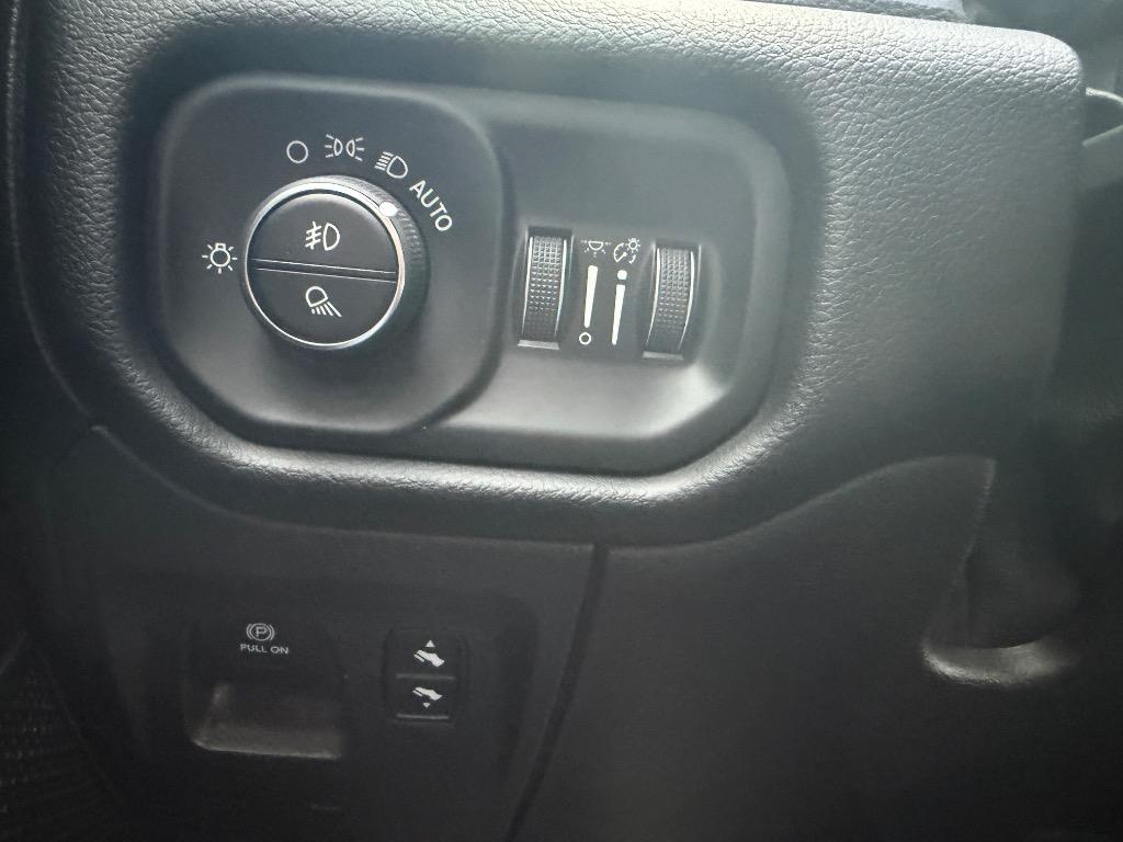 2019 Ram 1500 - $27,995
