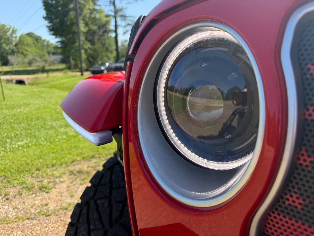 2018 Jeep Wrangler - $31,495