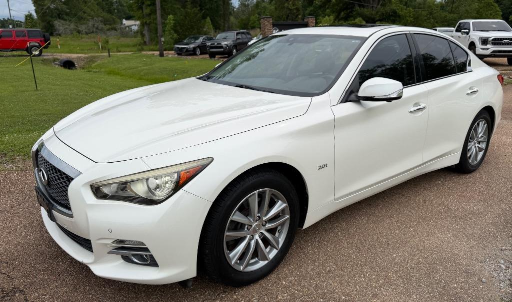 2016 INFINITI Q50 - $15,995