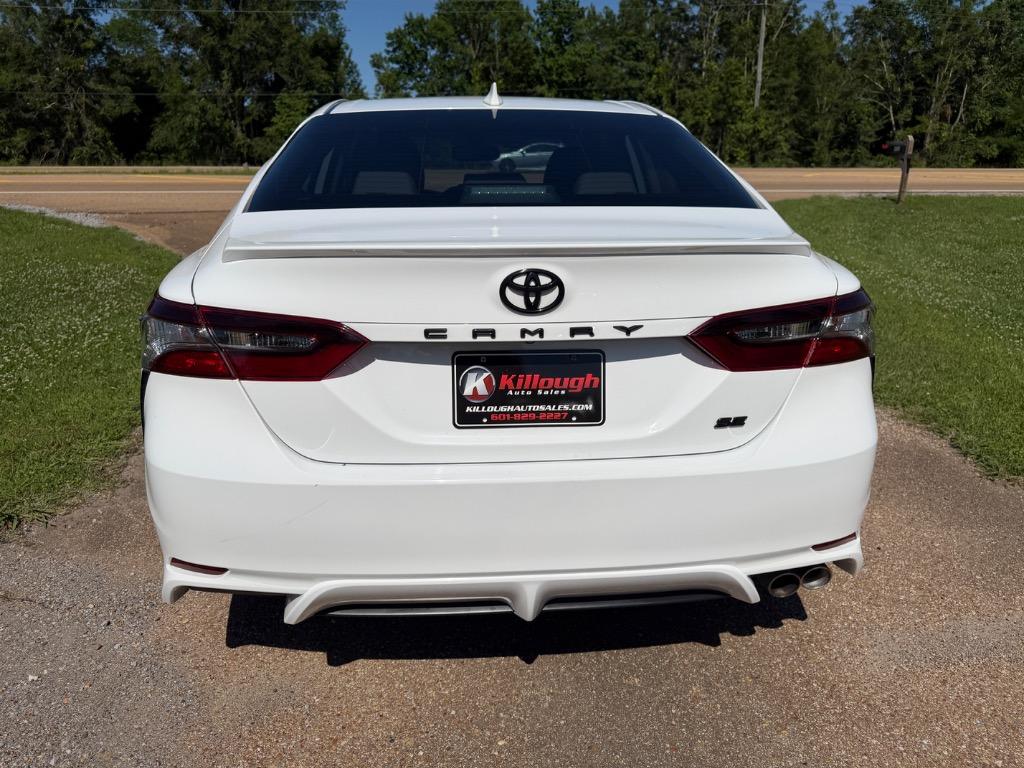 2024 Toyota Camry - $28,900