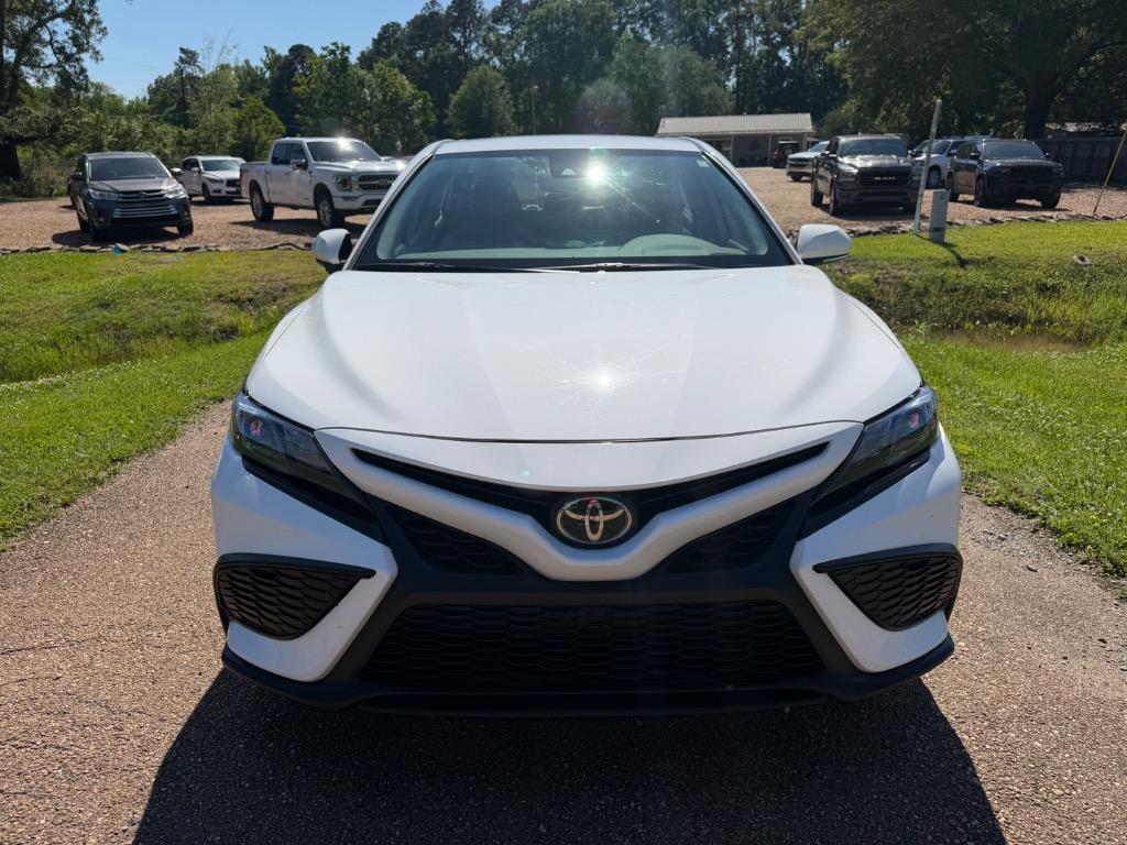 2024 Toyota Camry - $28,900