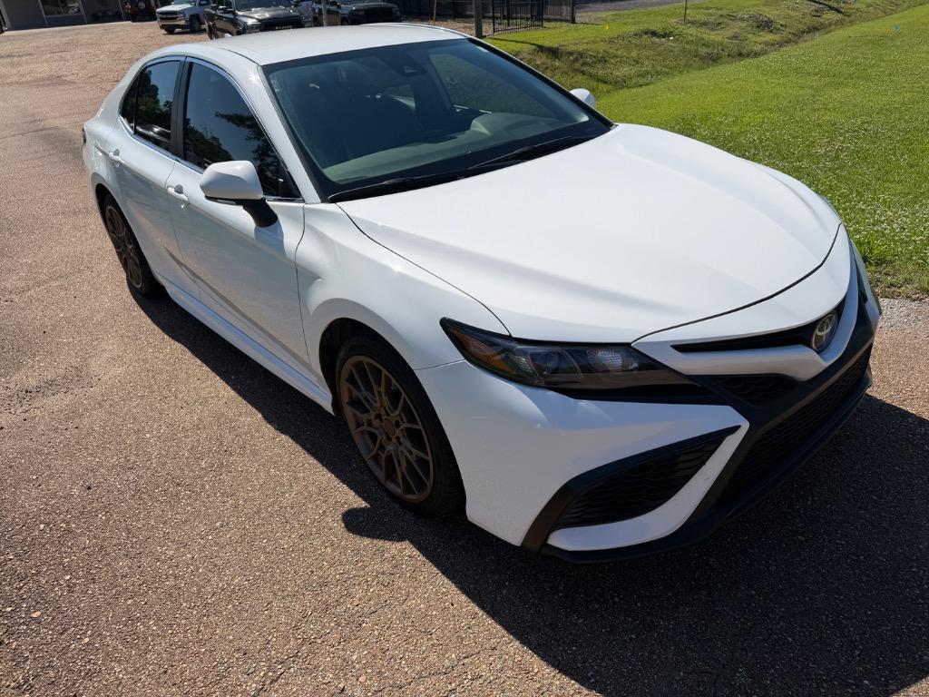 2024 Toyota Camry - $28,900
