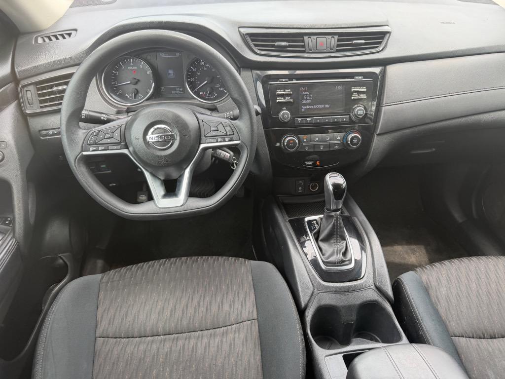 2017 Nissan Rogue - $13,995