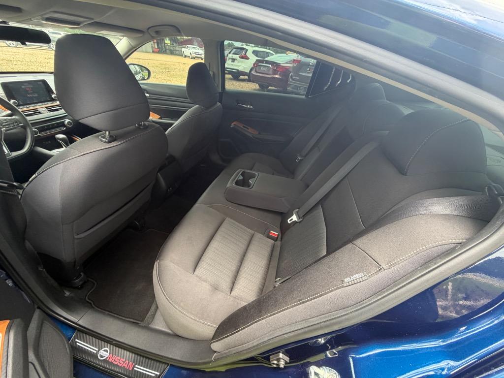 2020 Nissan Altima