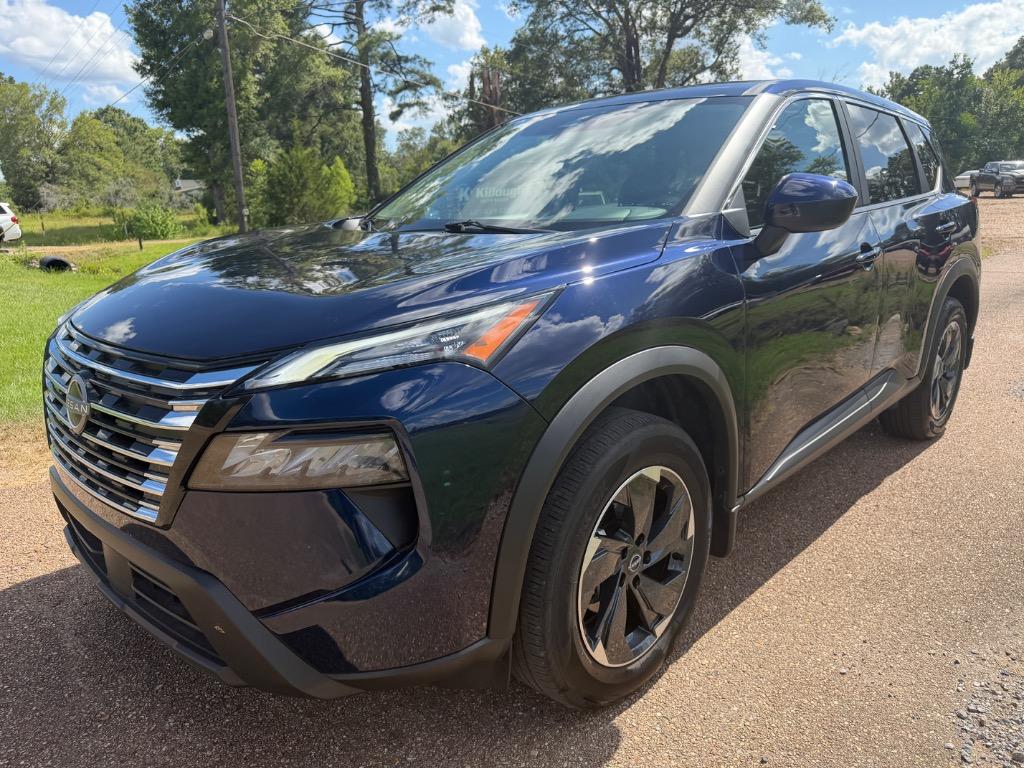 2026 Nissan Rogue - $27,500