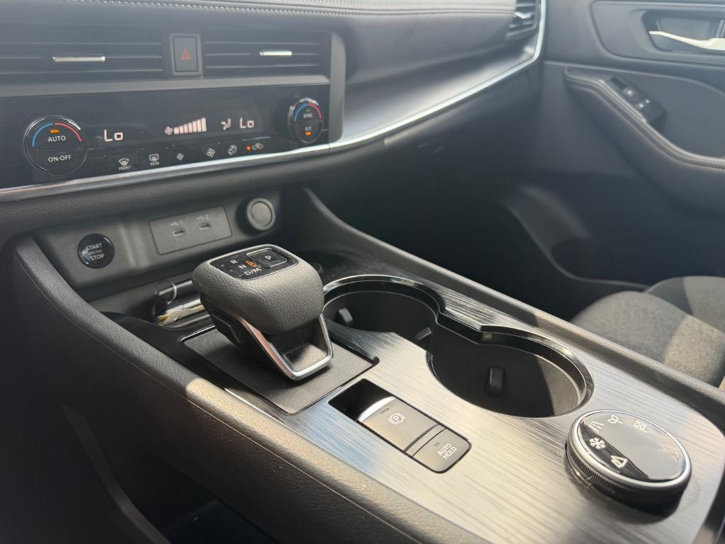 2026 Nissan Rogue - $27,500
