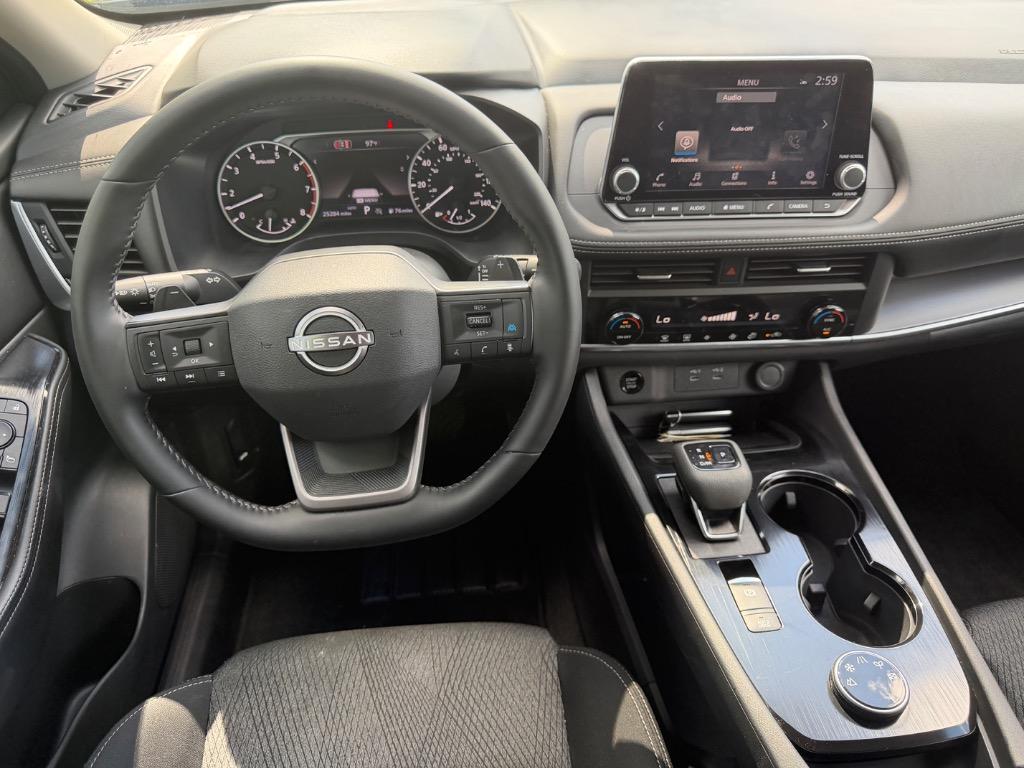 2026 Nissan Rogue - $27,500