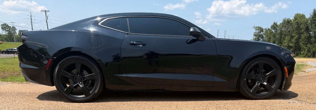 2019 Chevrolet Camaro - $15,995