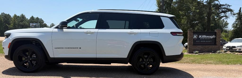 2023 Jeep Cherokee - $26,995
