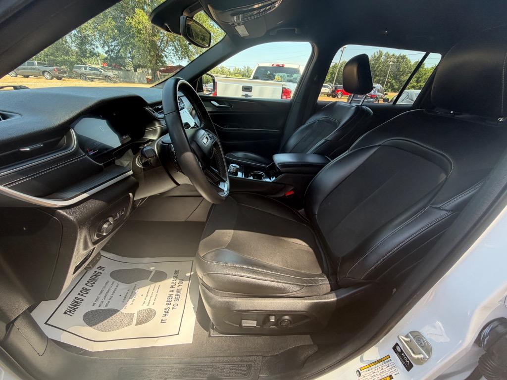 2023 Jeep Cherokee - $26,995