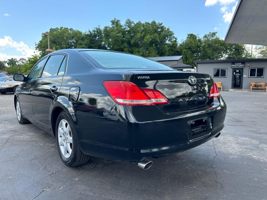 2007 Toyota Avalon XL photo