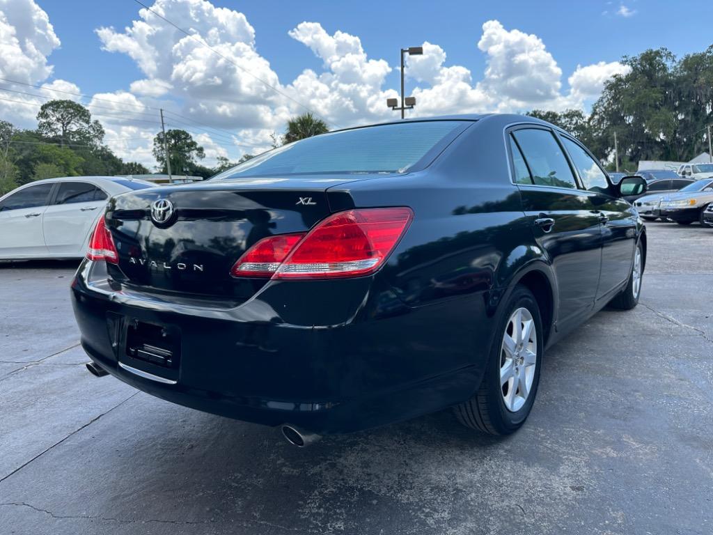 2007 Toyota Avalon XL photo