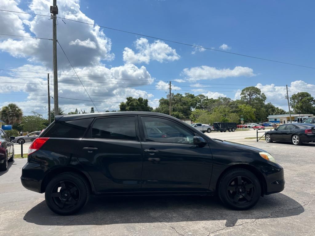 2004 Toyota Matrix photo