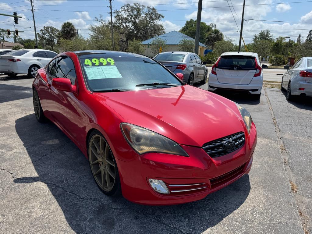 2010 Hyundai Genesis 2.0T Premium photo