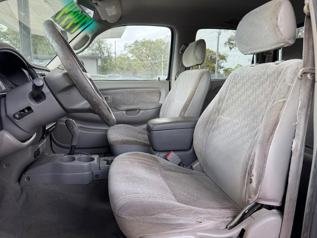 2002 Toyota Tacoma PreRunner V6 photo