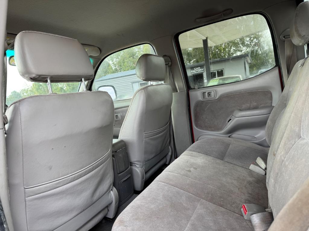 2002 Toyota Tacoma PreRunner V6 photo