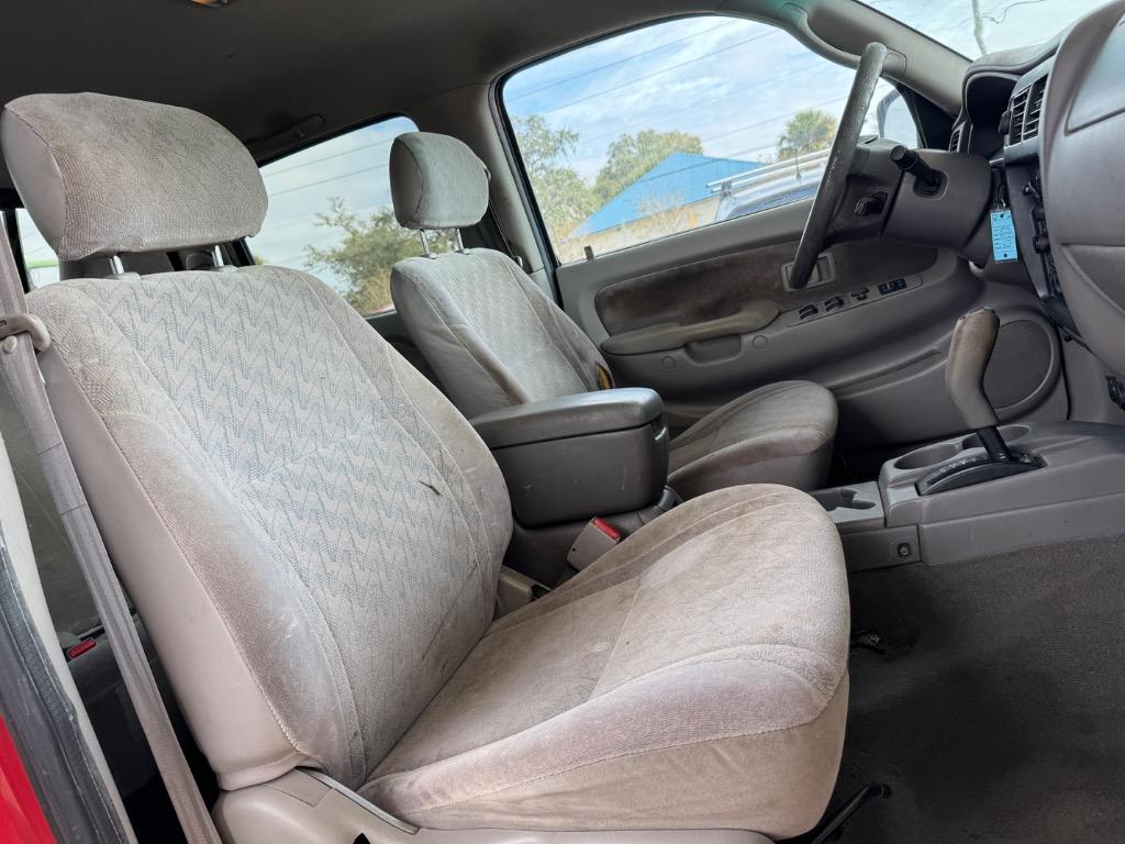 2002 Toyota Tacoma PreRunner V6 photo