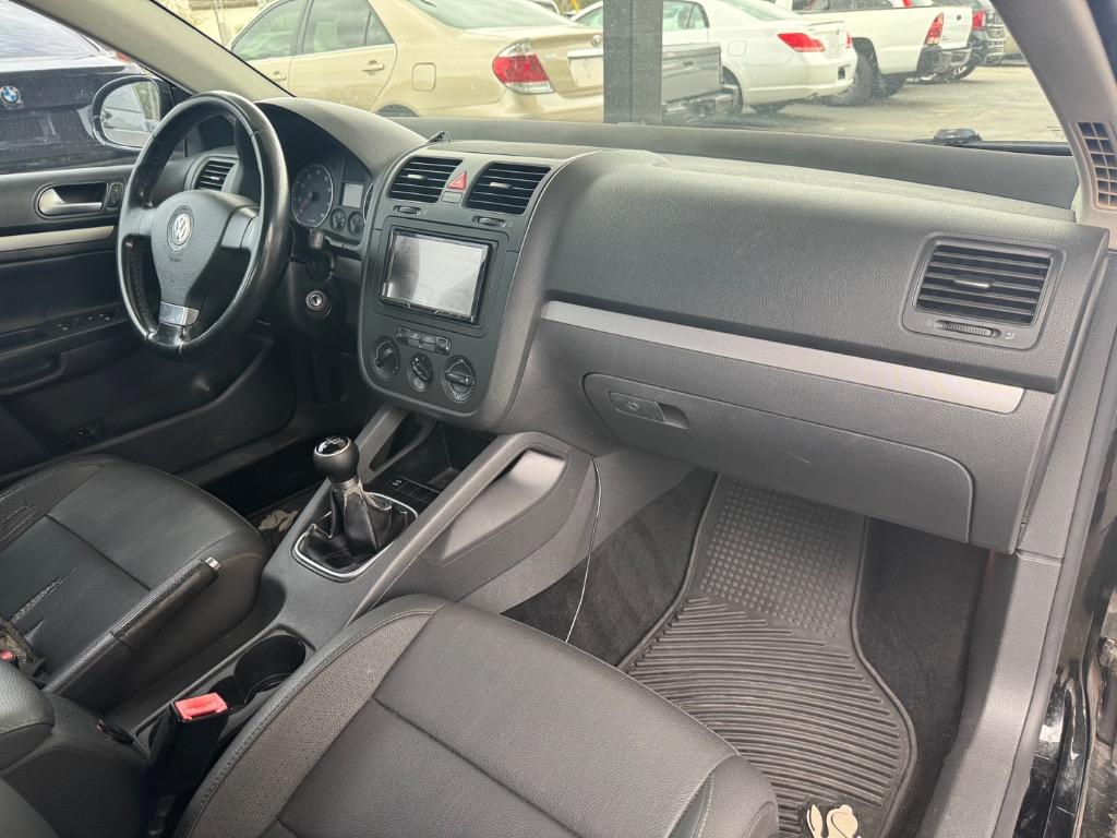 2008 Volkswagen Jetta SE photo