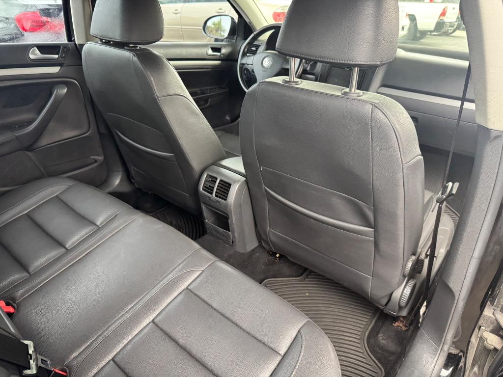 2008 Volkswagen Jetta SE photo