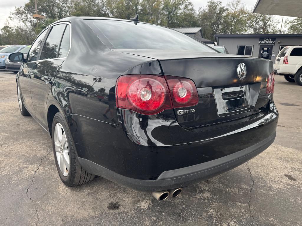 2008 Volkswagen Jetta SE photo