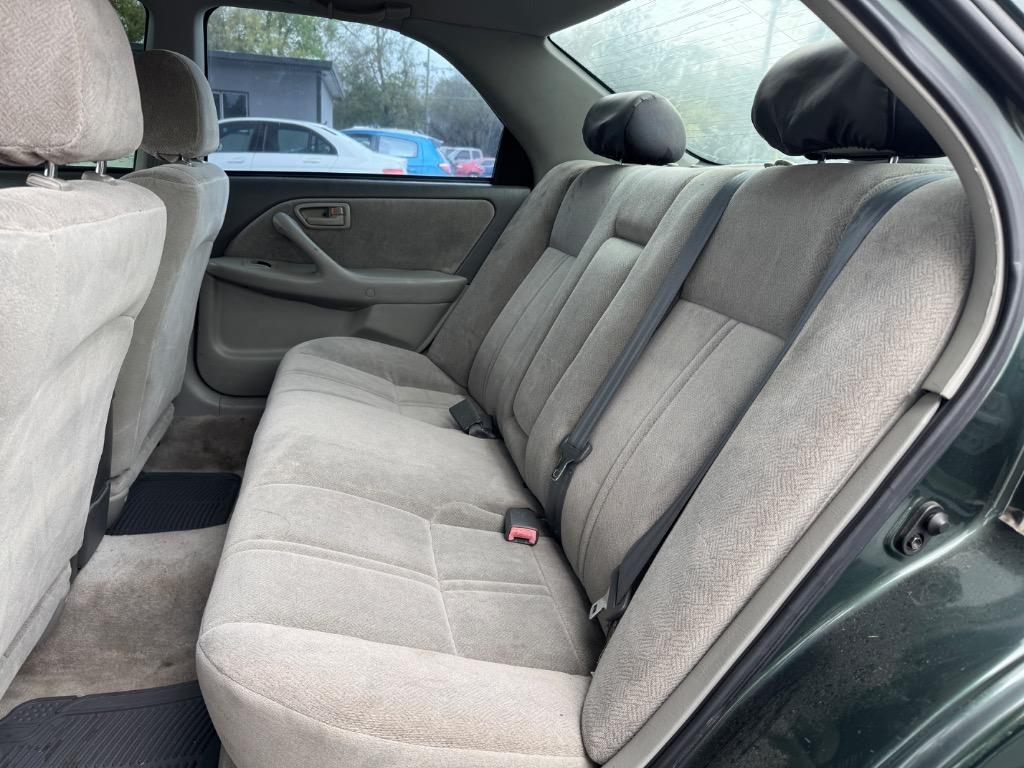2001 Toyota Camry CE photo