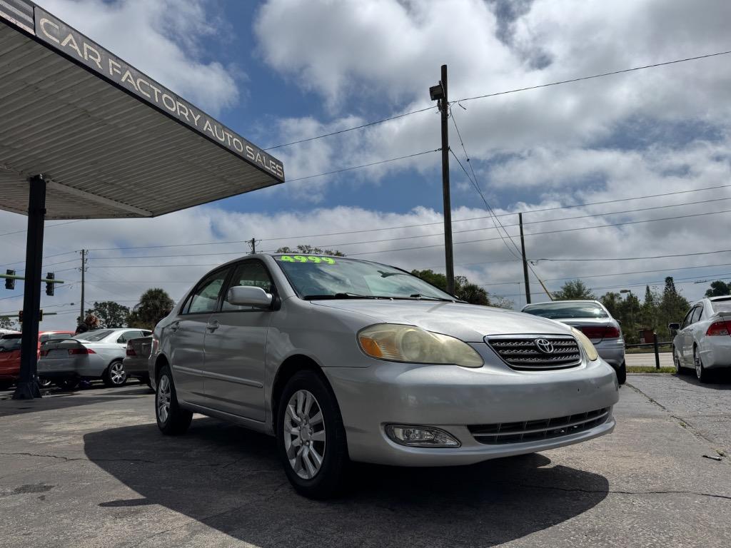 2005 Toyota Corolla CE photo