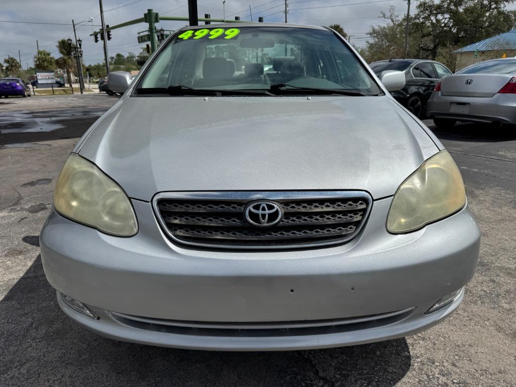 2005 Toyota Corolla CE photo