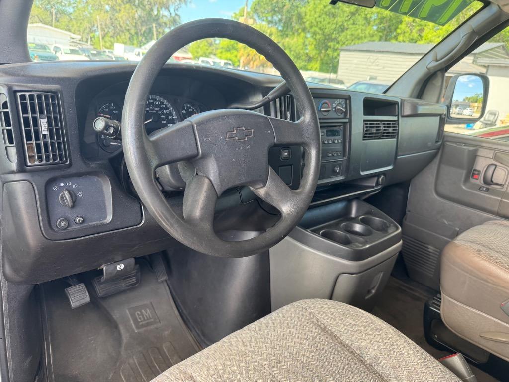 2007 Chevrolet Express 3500 LS 3500 photo