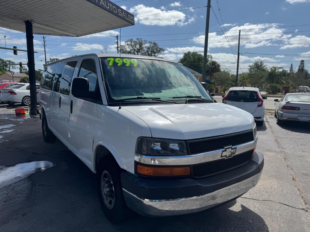 2007 Chevrolet Express 3500 LS 3500 photo