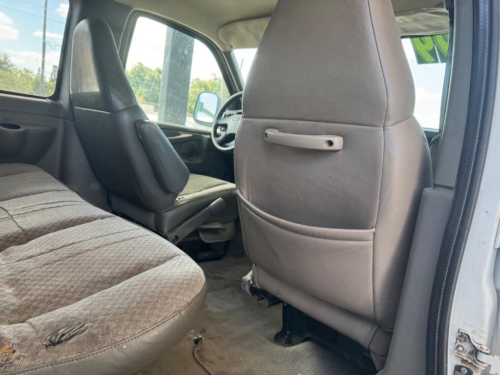 2007 Chevrolet Express 3500 LS 3500 photo