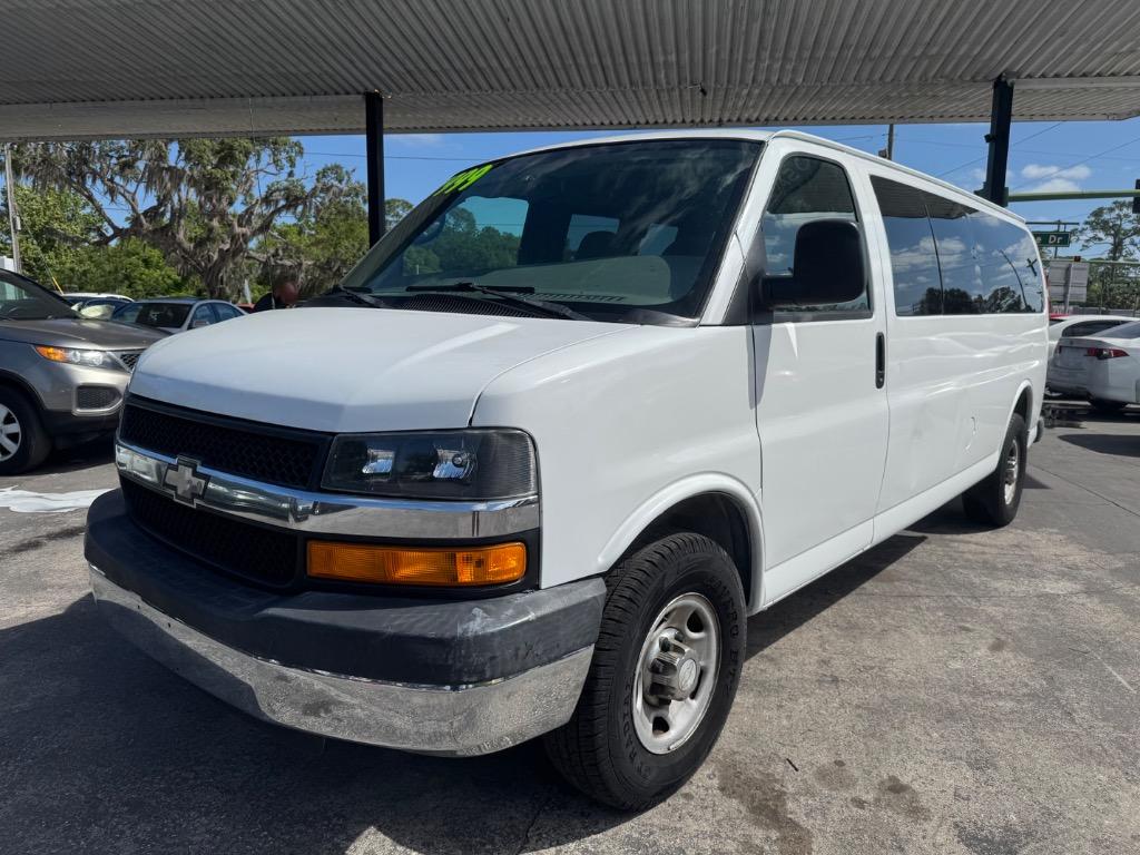 2007 Chevrolet Express 3500 LS 3500 photo