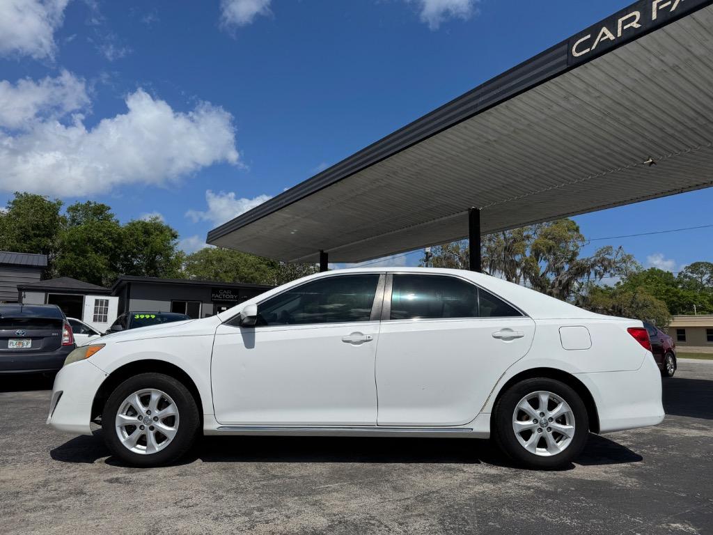 2012 Toyota Camry L photo
