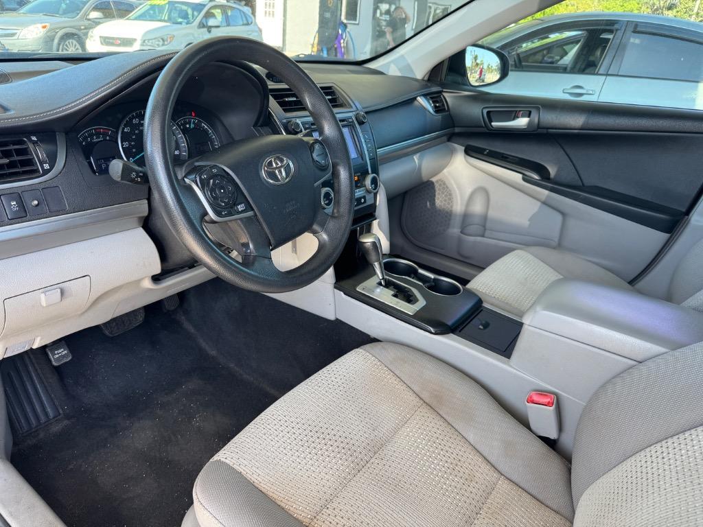 2012 Toyota Camry L photo