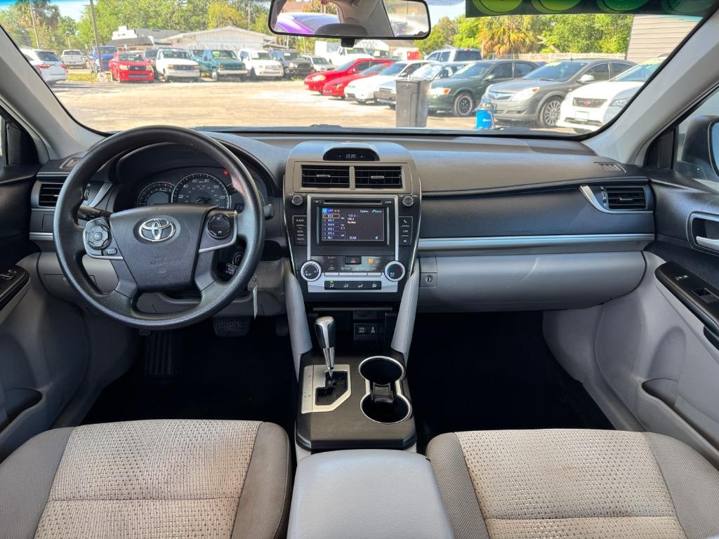 2012 Toyota Camry L photo
