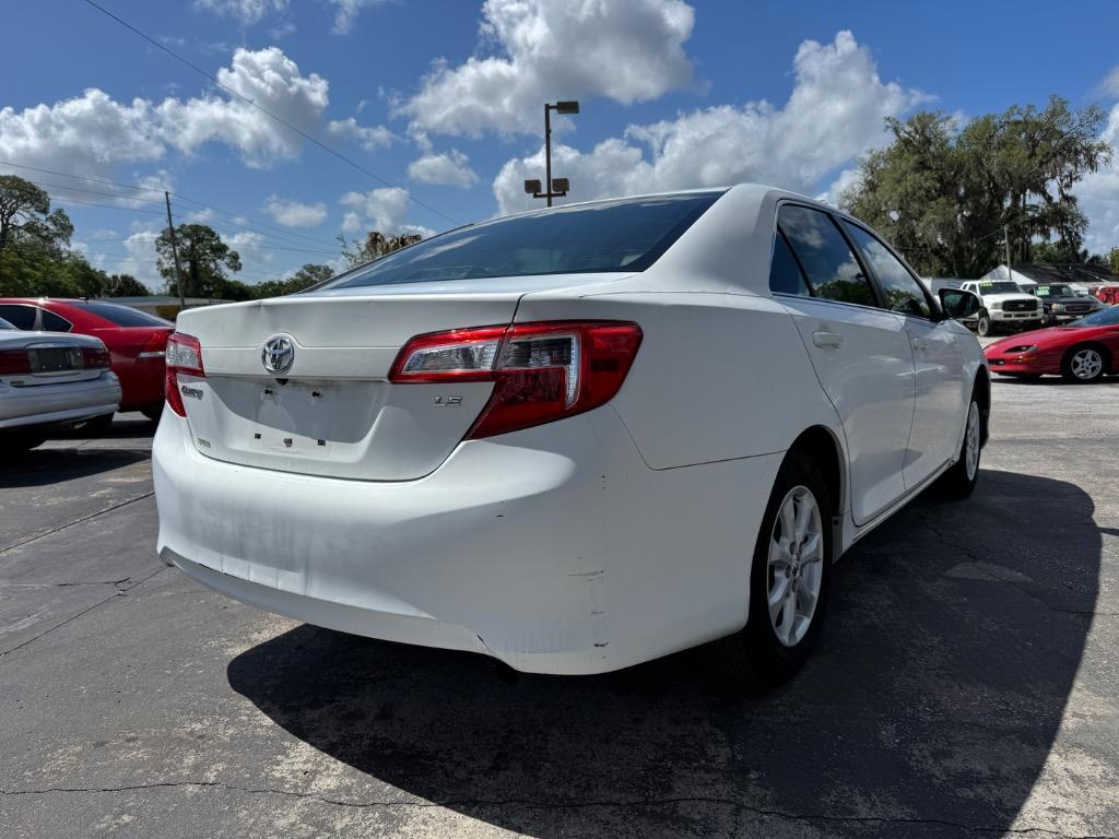 2012 Toyota Camry L photo