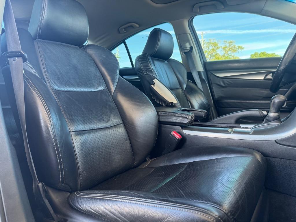 2010 Acura TL SH-AWD w/Tech photo