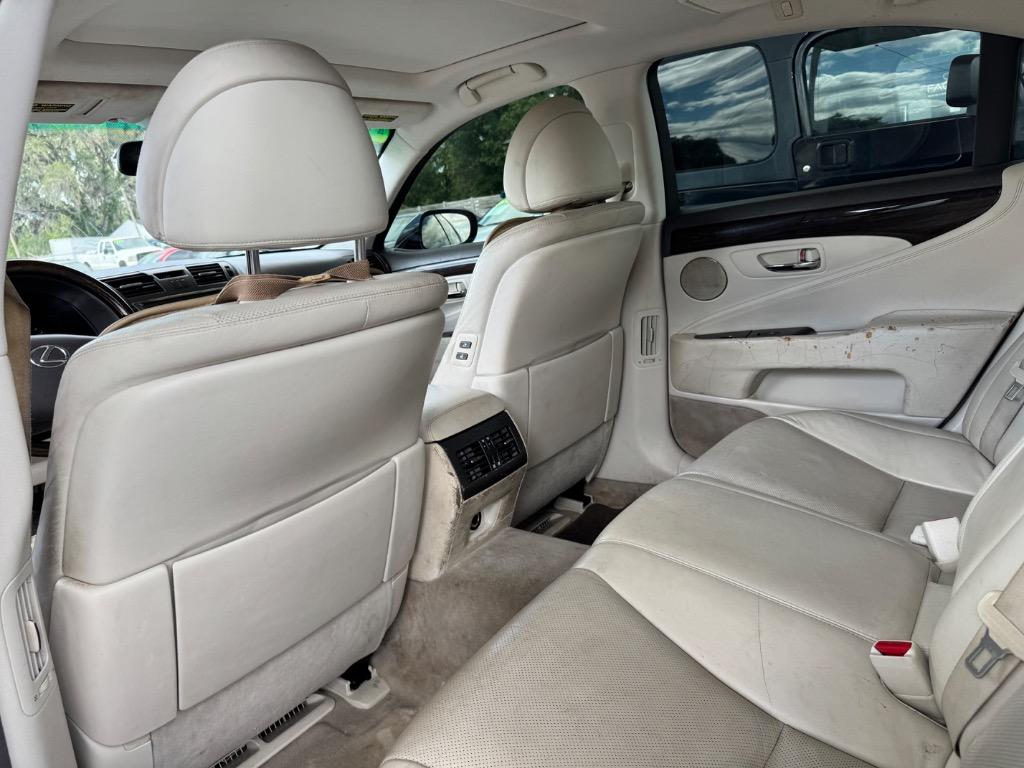 2007 Lexus LS 460 photo
