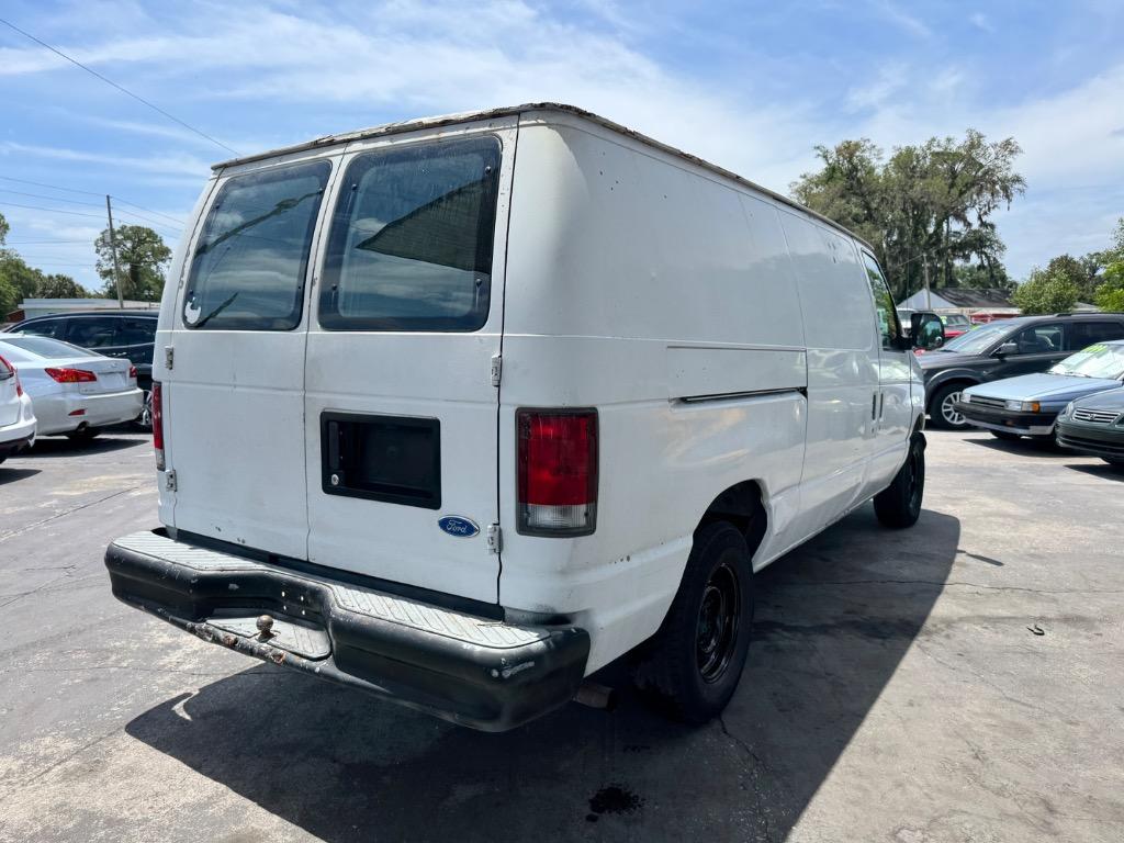 1997 Ford E-150 photo