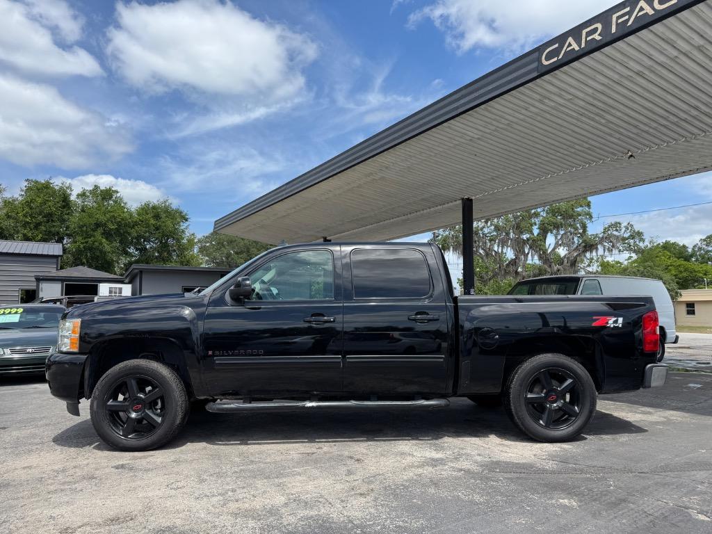 2009 Chevrolet Silverado 1500 LTZ photo