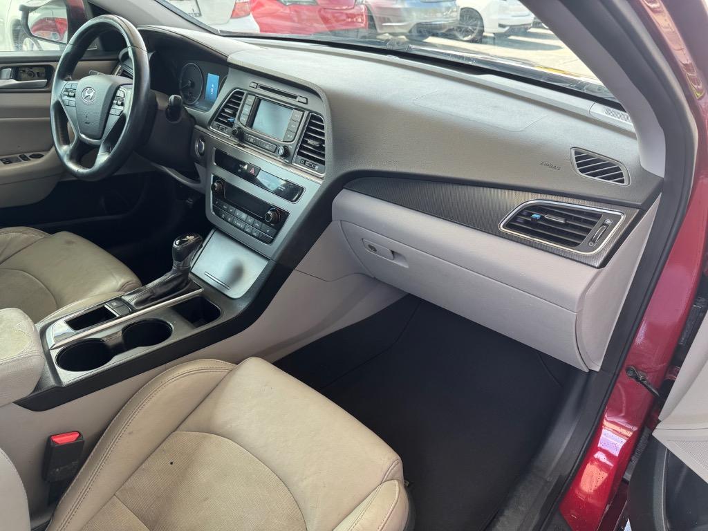 2015 Hyundai Sonata Sport photo