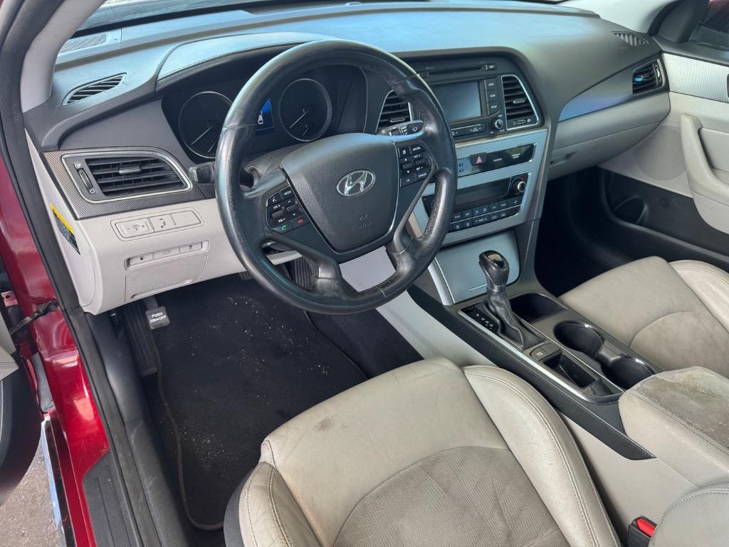 2015 Hyundai Sonata Sport photo