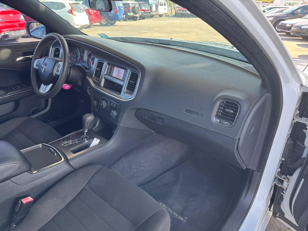 2012 Dodge Charger SE photo