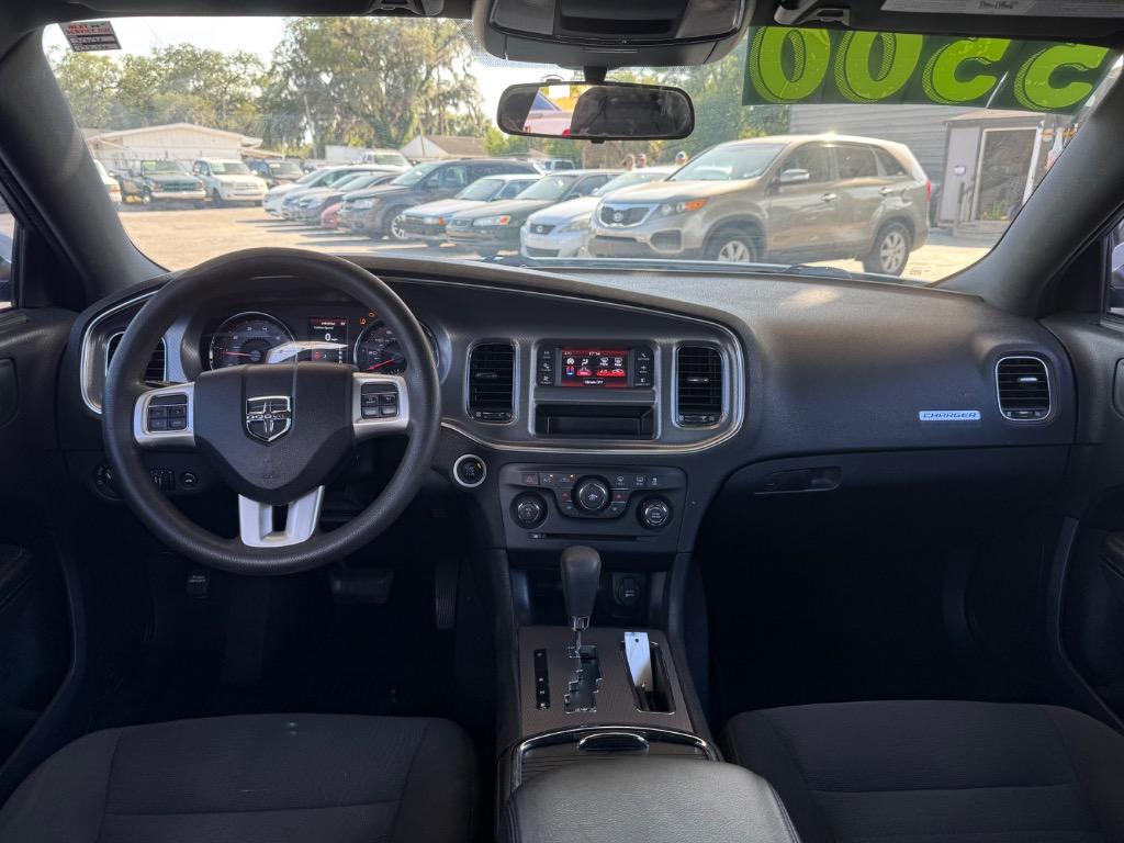 2012 Dodge Charger SE photo