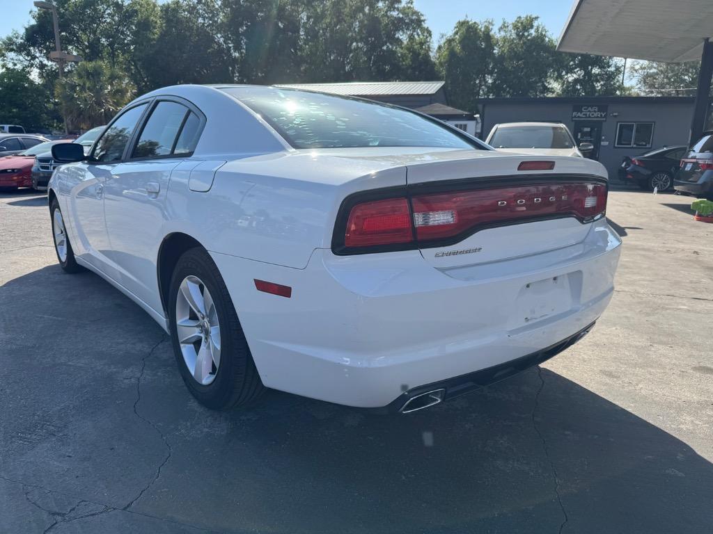 2012 Dodge Charger SE photo