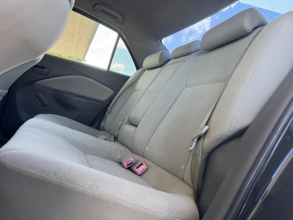 2010 Toyota Yaris photo