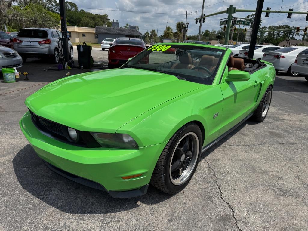 2010 Ford Mustang GT photo