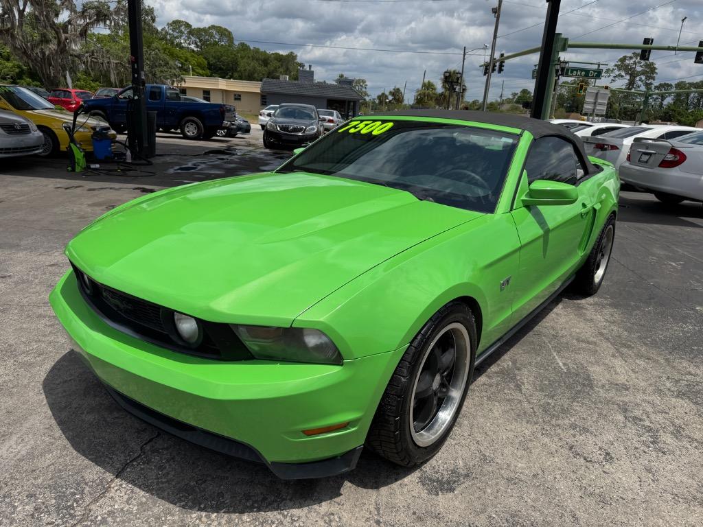 2010 Ford Mustang GT photo