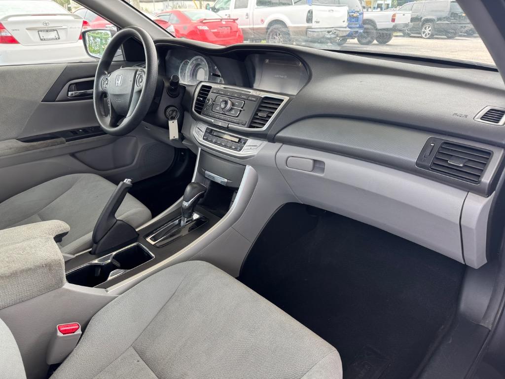 2013 Honda Accord LX photo