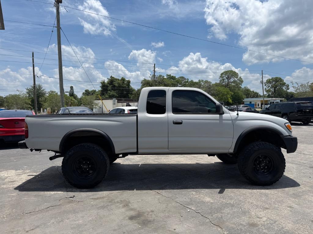 2000 Toyota Tacoma Prerunner V6 photo